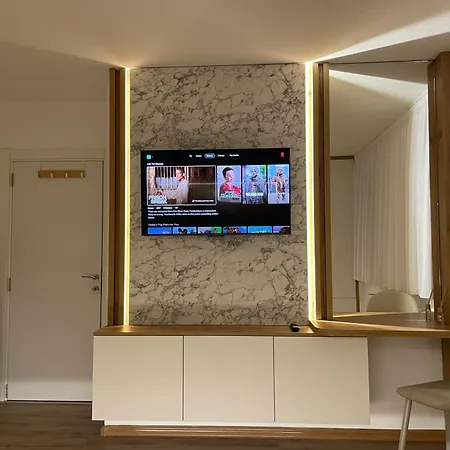 Alti Modern & Comfort - Free Garage Parking Apartmán Tuzla