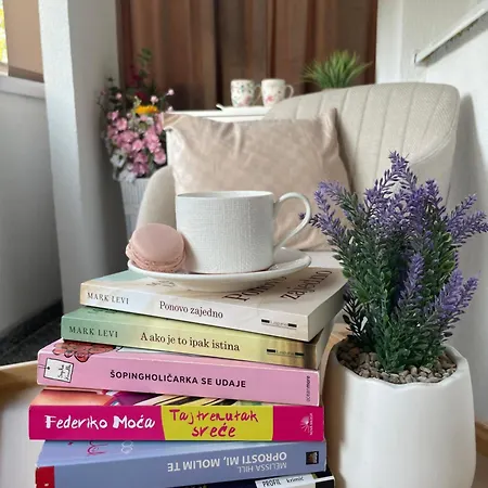 Apartmán Alti Modern & Comfort - Free Garage Parking Tuzla